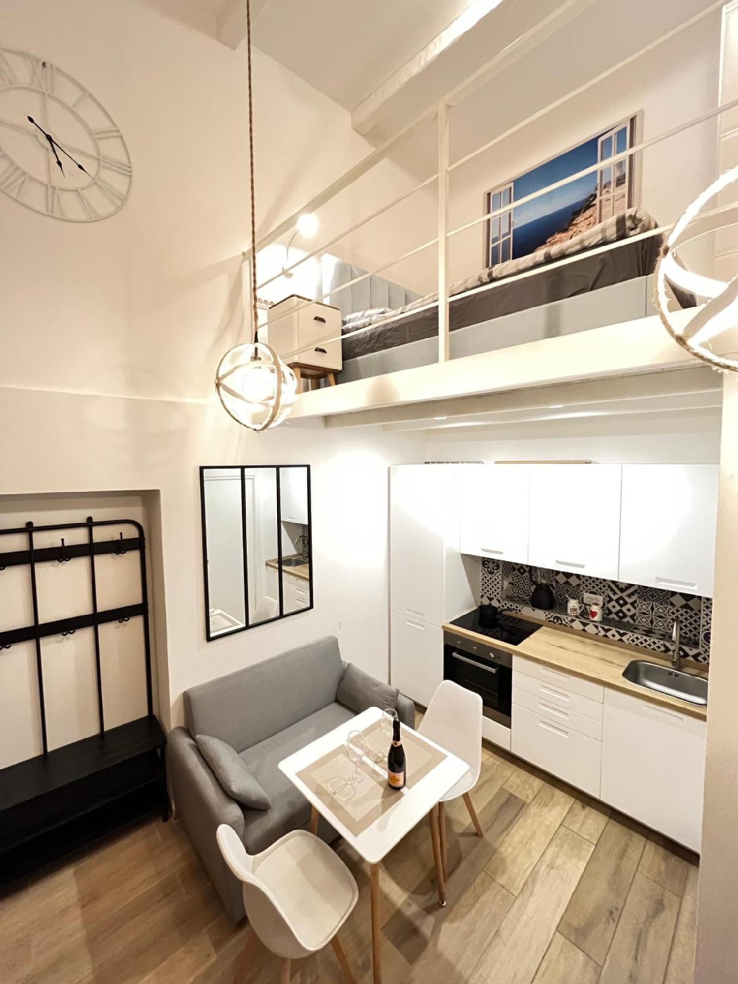 Central Apartments Палермо Екстер'єр фото